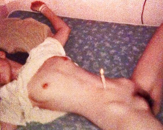 11P Polaroids of Naked Dental Nurse Elizabeth