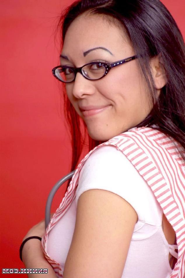 16P Brunette Nurse in Glasses Strips and Shows Pink