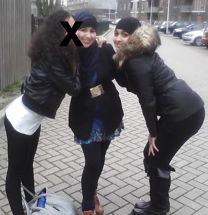 6P Arab girls