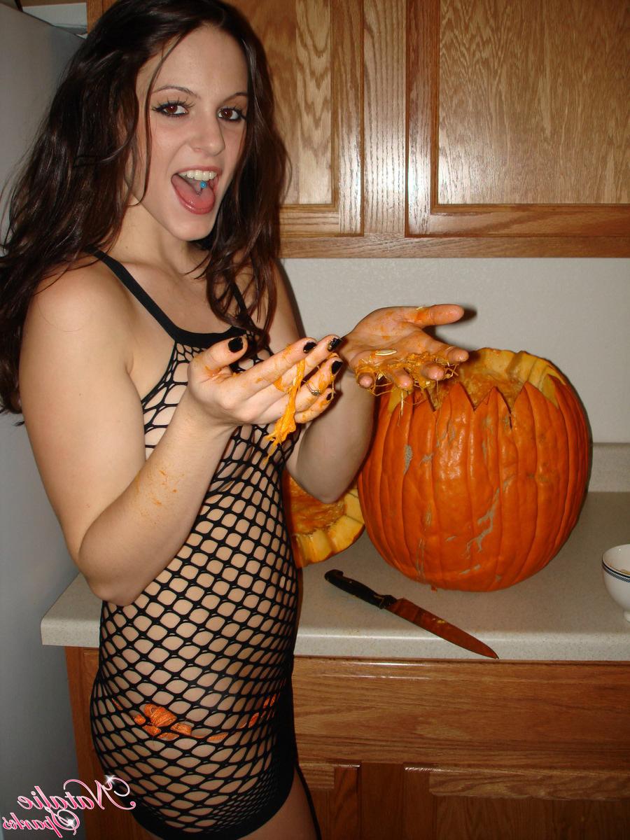 15P Natalie Sparks in fishnet