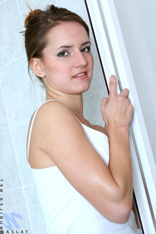 15P Wet tight shirt
