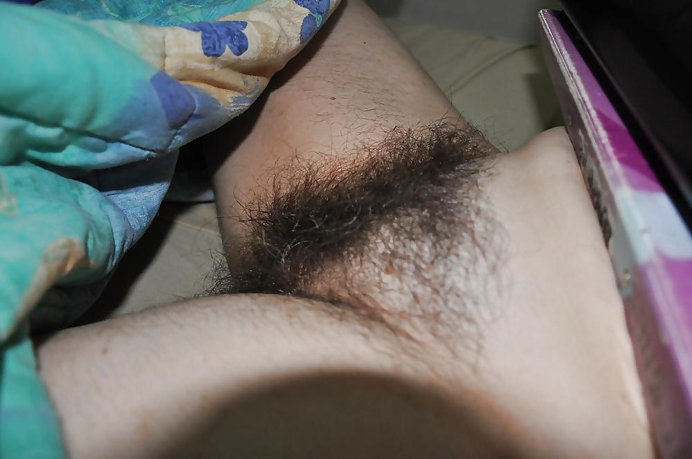 24P Mature and Hairy