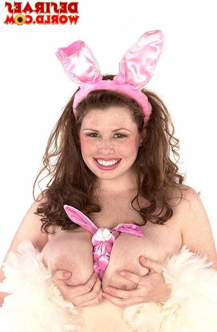 10P Busty easter bunny posing