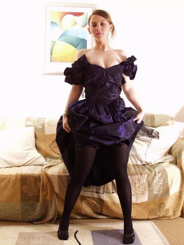 16P Busty teen babe in black stockings