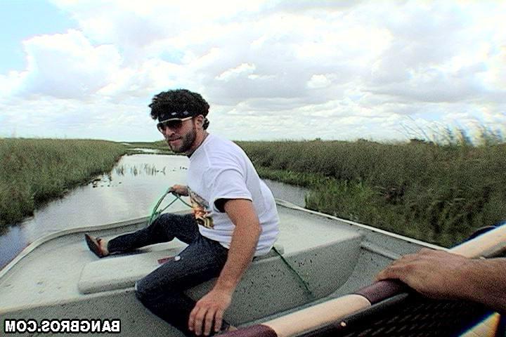 14P Outdoor blonde fucking at its best. Miami Everglades style!