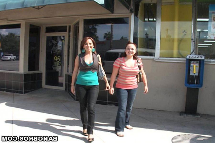 18P Two hot chicks, natural boobs.. and horny as hell! Shaggy goes to town with thes