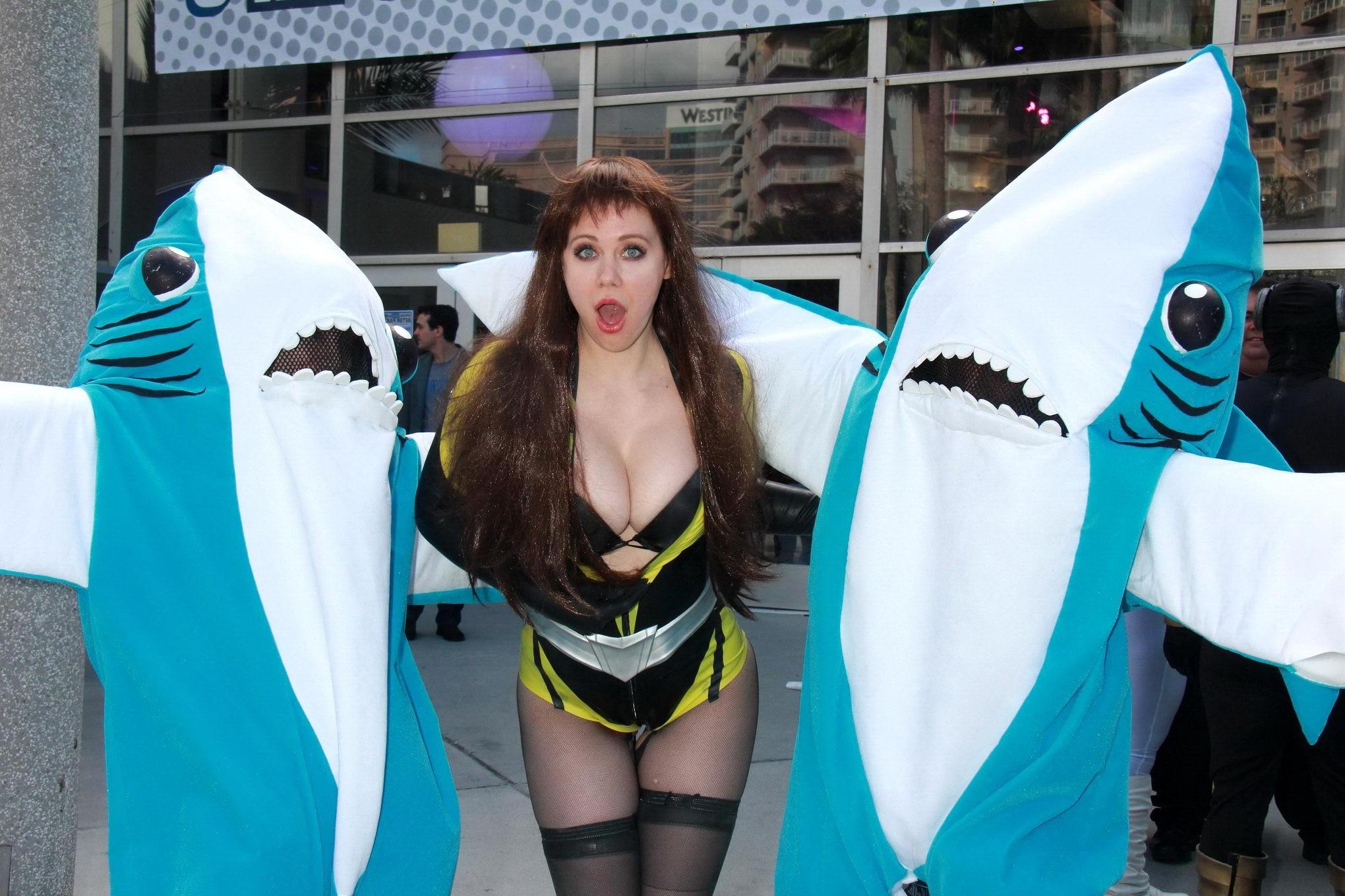 16P Busty Maitland Ward wearing latex bodysuit fishnets and boots at the Long Beach 
