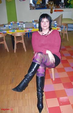 24P Nylon - Upskirt - Bein