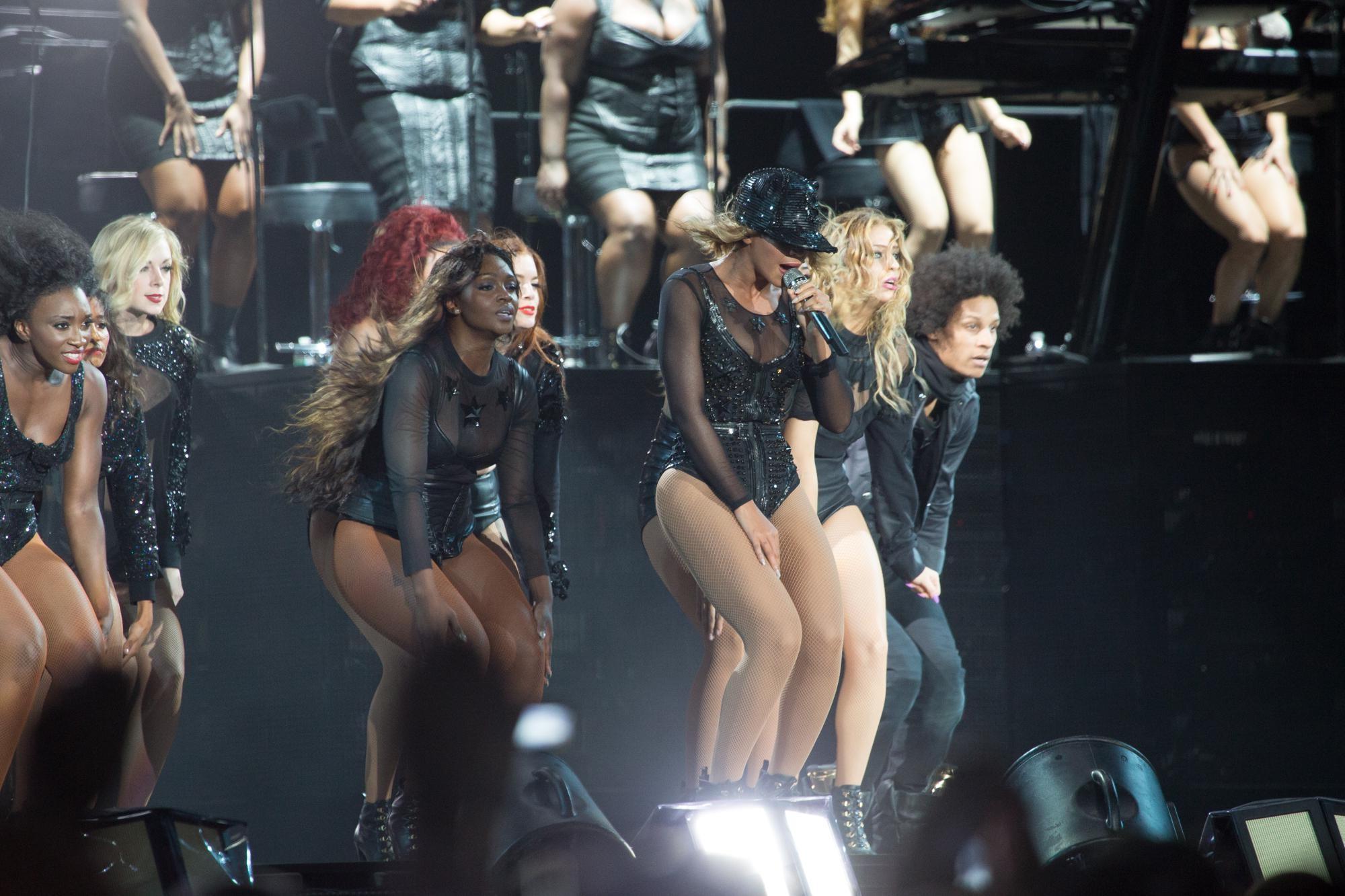 16P Beyonce Knowles wearing fishnets  various sexy bodysuits on stage at the Budweis