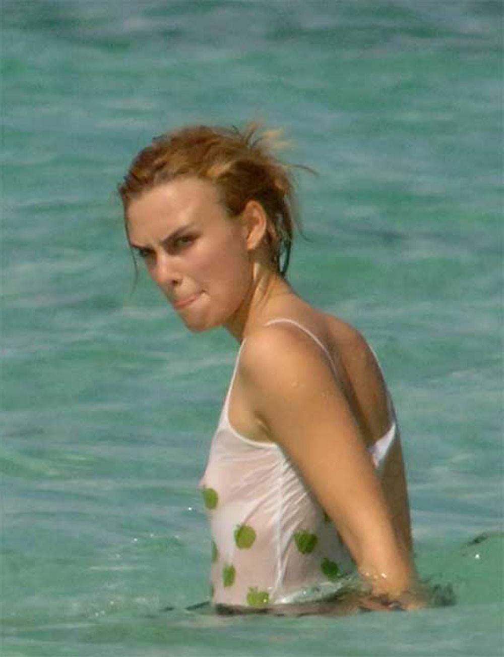16P Keira Knightley revealing wet suckable nipples