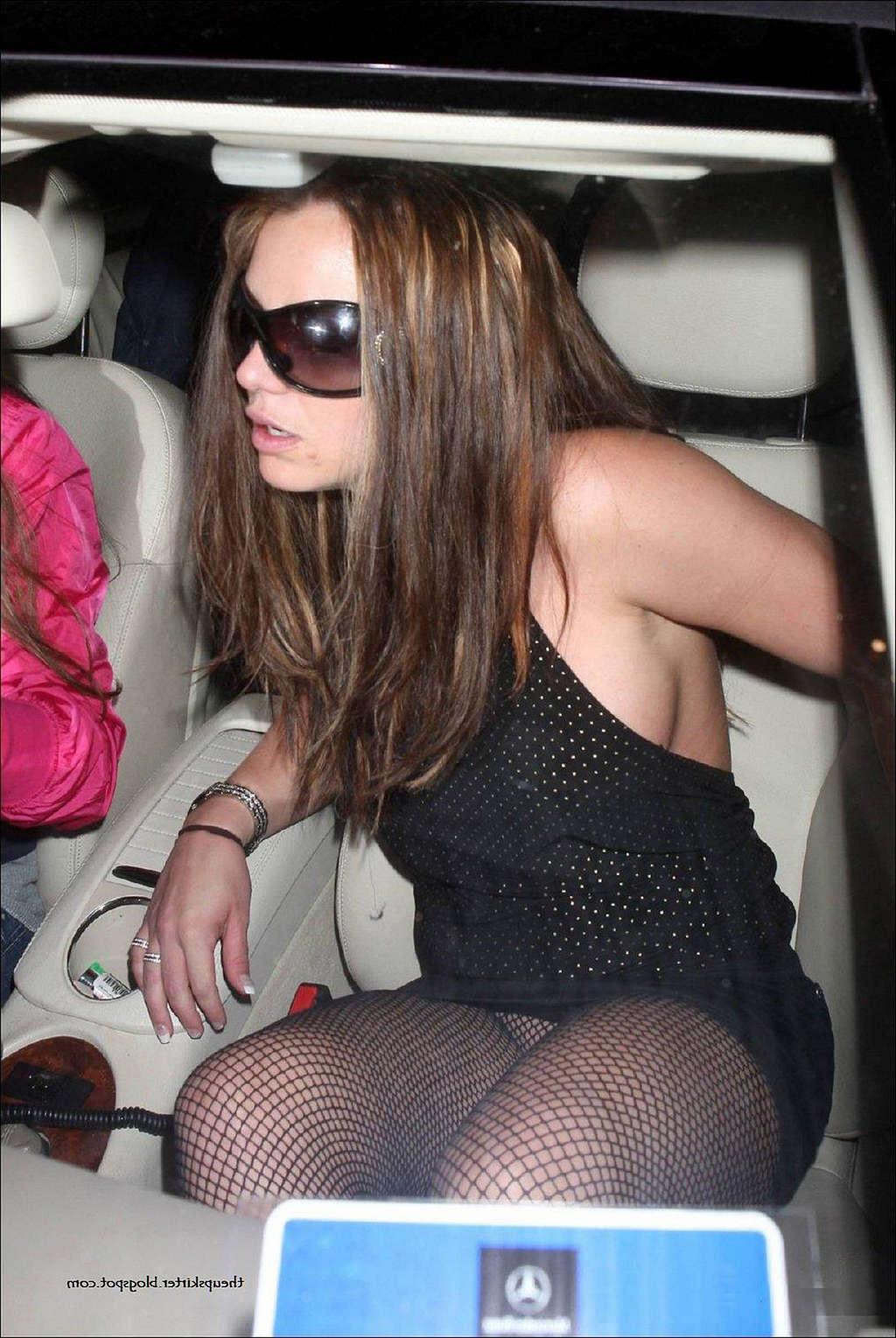 10P Britney Spears exposing her ass and pussy upskirt in fishnet stockings