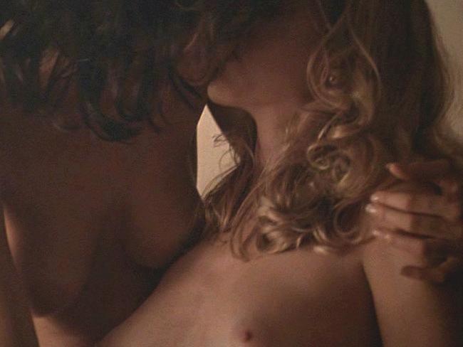 14P Angelina Jolie nude in lesbian sex scene caps
