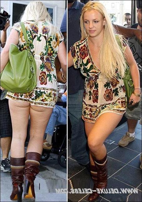 16P Scandal babe Britney Spears posing very sexy