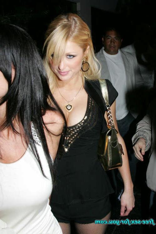 16P Paris Hilton posing naked and in fishnet stockings