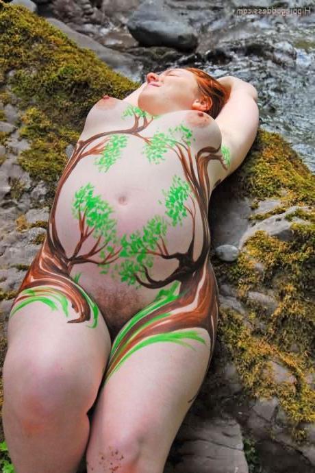 15P Hairy Pregnant Nudist in Body Paint Naked on River Bank