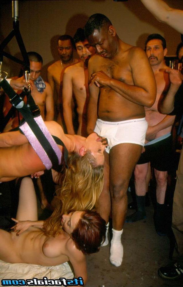 17P Two smoking hot babes getting a huge facial cumshot action
