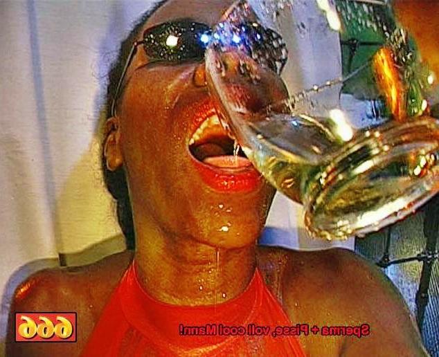 15P Ebony chick in hot bukkake orgy taking cum and piss on her face