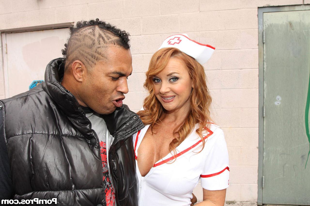 10P Janet Mason nurse shot by a cumneedle