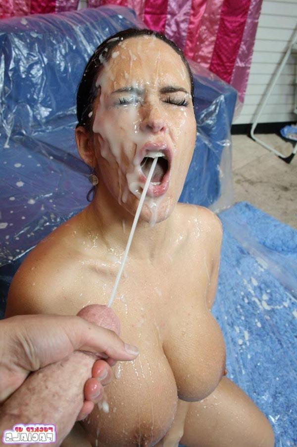 17P Delicious round boobs brunette pornstar fucking and bukkake