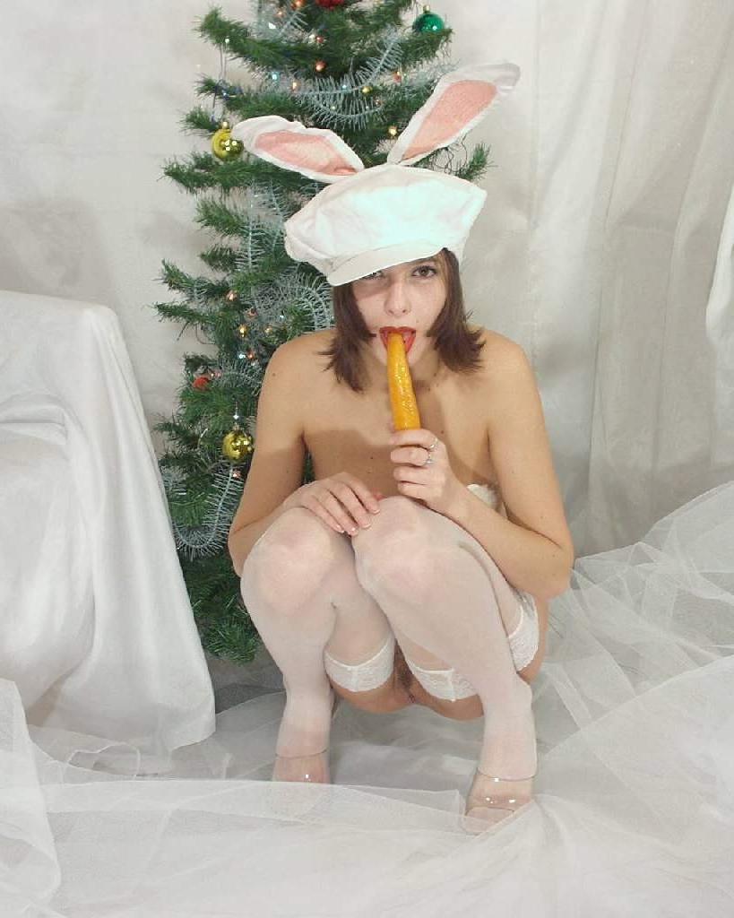 11P Juicy bunny hardcore fucked sex and cumshot load