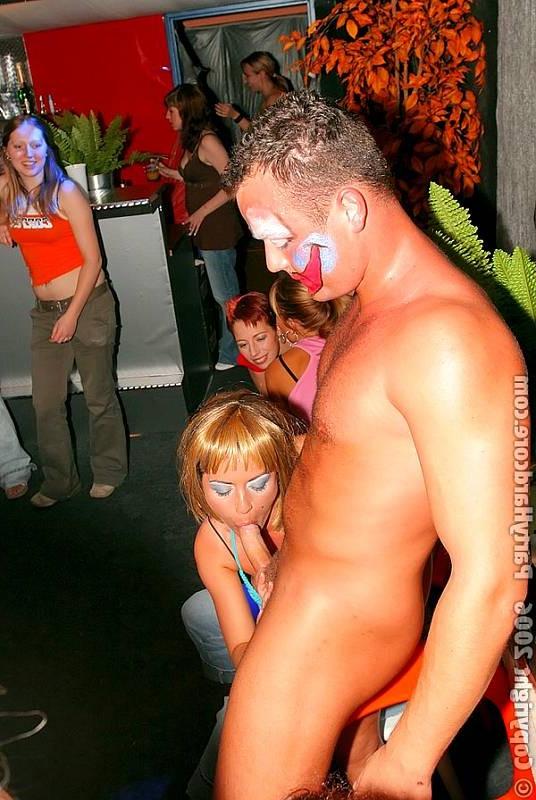20P Clown strips and cums on drunk willing girls at a party