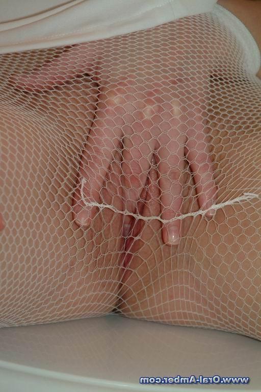 16P Amateur nurse blowjob and cumshot