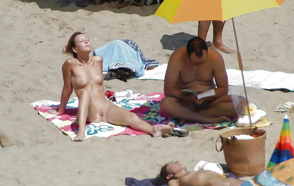 25P Nudist Mature