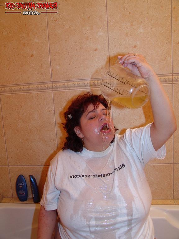 16P This chubby nurse has a special prescription