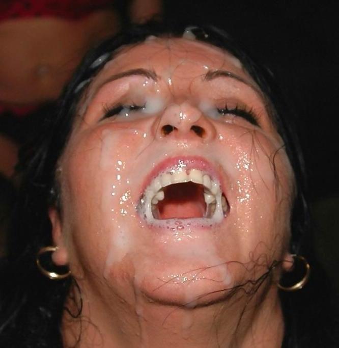 15P cute babes getting bukkake loads of cum