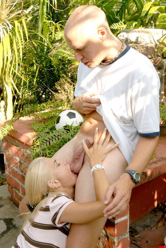 15P Horny milf fucking coach outdoors