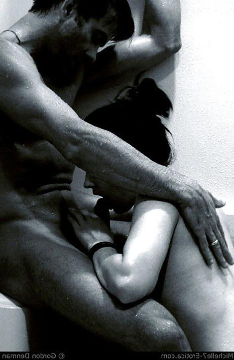 25P BDSM EM PRETO E BRANCO