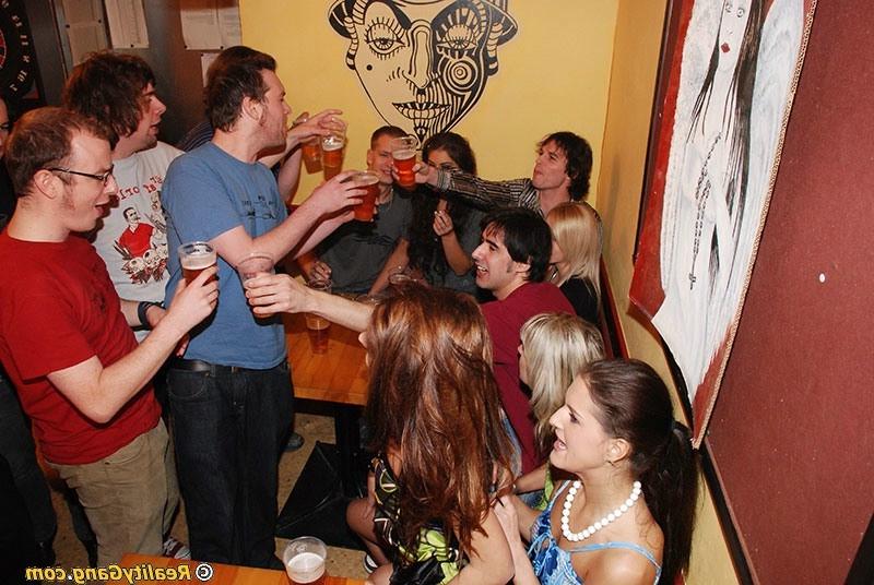 21P WILD ORGY AT A HOLLYWOOD SEX CLUB