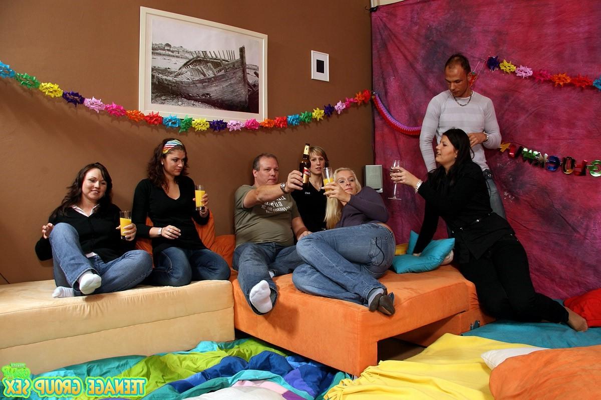 14P Willing teens having horny sex in groupsex party