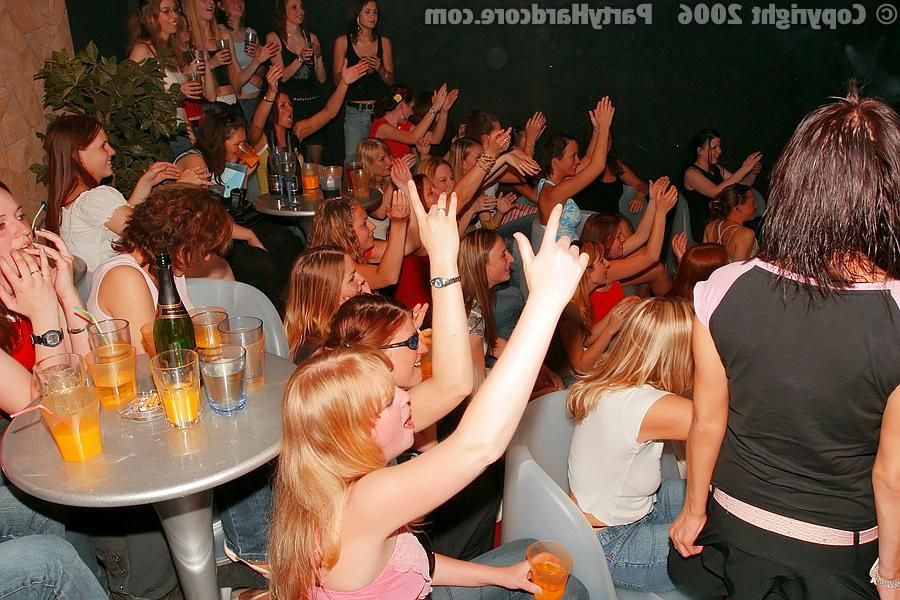 16P :: PARTY HARDCORE :: Lucky male stripper seduces drunken girls in the nightclub