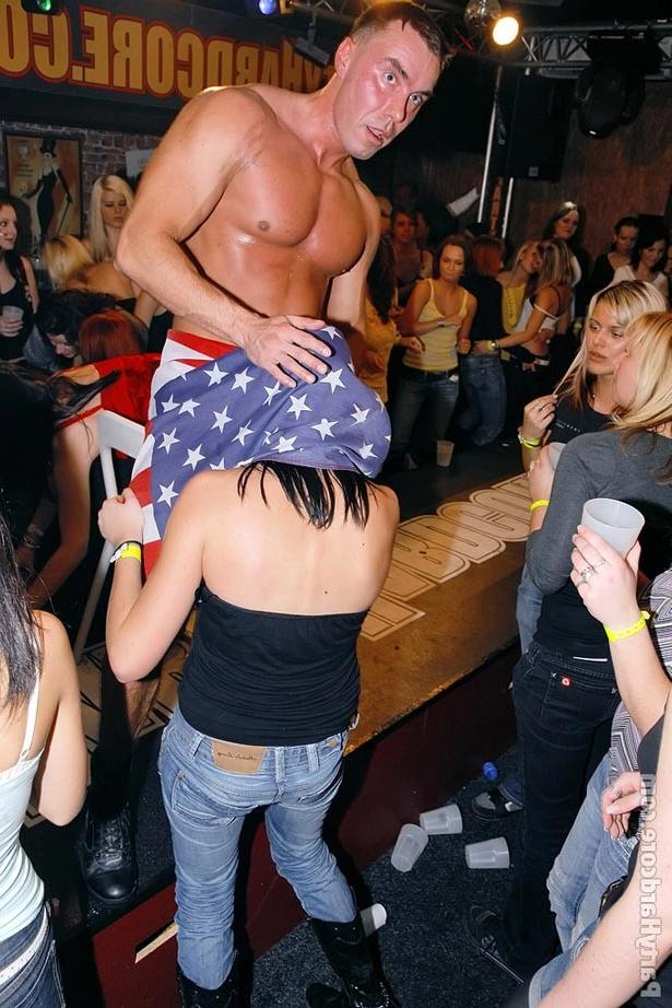 19P Cock addicted chicks next door go wild at male strip club