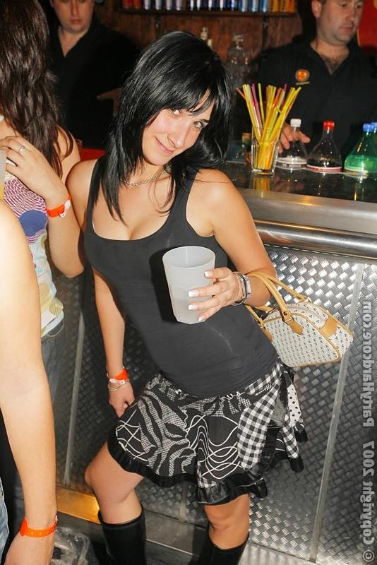 15P Amateur fucking hard on the floor of an orgy sex party club