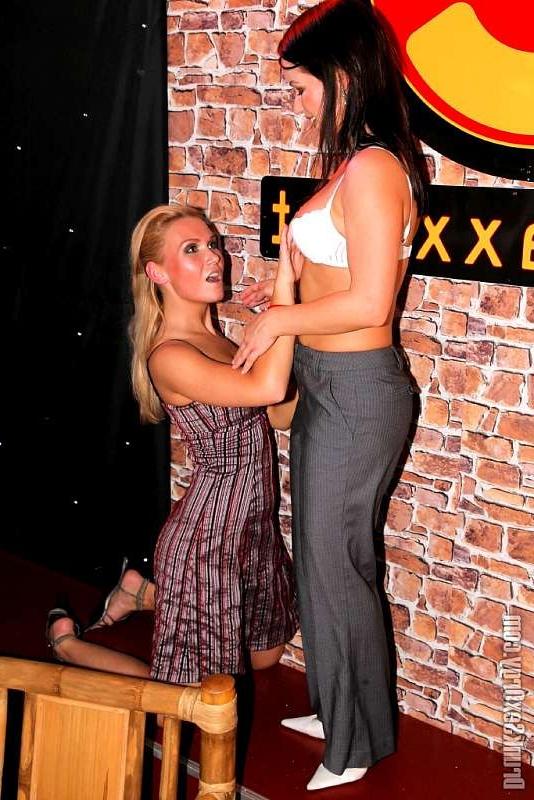 20P Fresh new brides turn a wedding into a wild uninhibited sex orgy