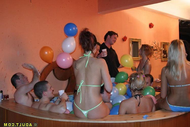 9P Hardcore party in the sauna with young and horny chicks