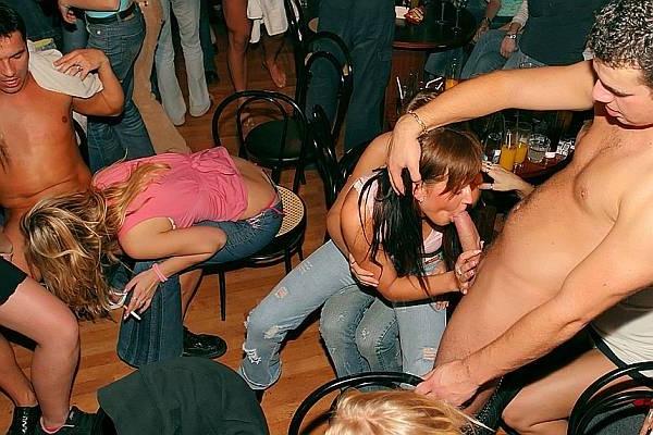 18P slutty drunk teens go mad in public nightclub