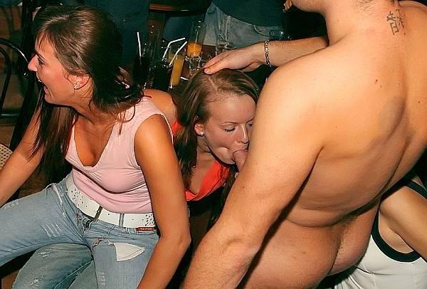 18P slutty drunk teens go mad in public nightclub