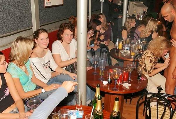18P drunk slutty teens have a fuck bonanza in nightclub