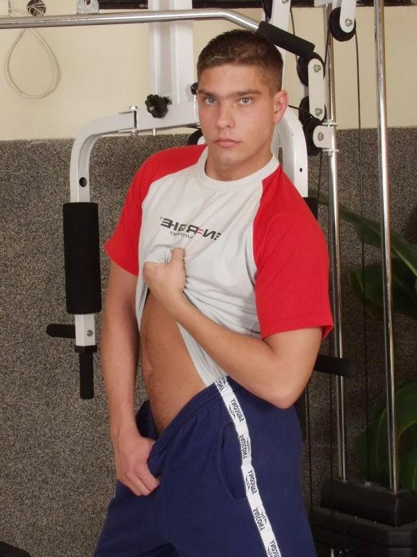 12P Peter pumps up at the gym