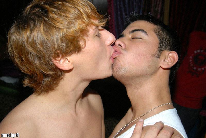 13P Check out these hot gay papis at this club they are off da chain