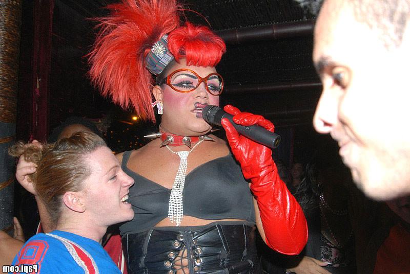 13P Check out these hot gay papis at this club they are off da chain