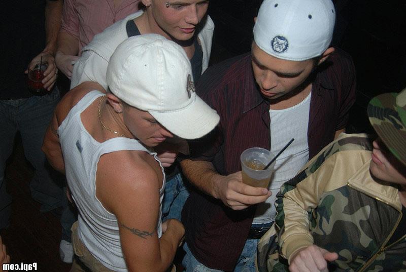 16P This papi crew took over the whole club here in these hot phots
