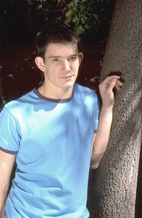 15P Skinny twink cock solo outdoors