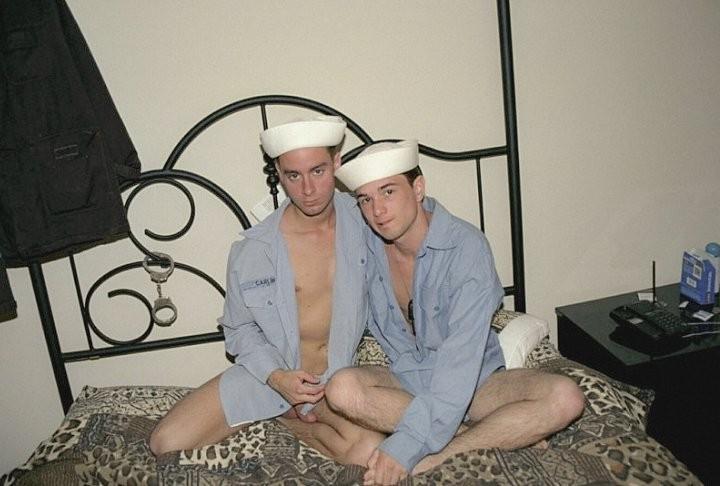 20P Marine twinks rimming and pounding and cumming fun after service