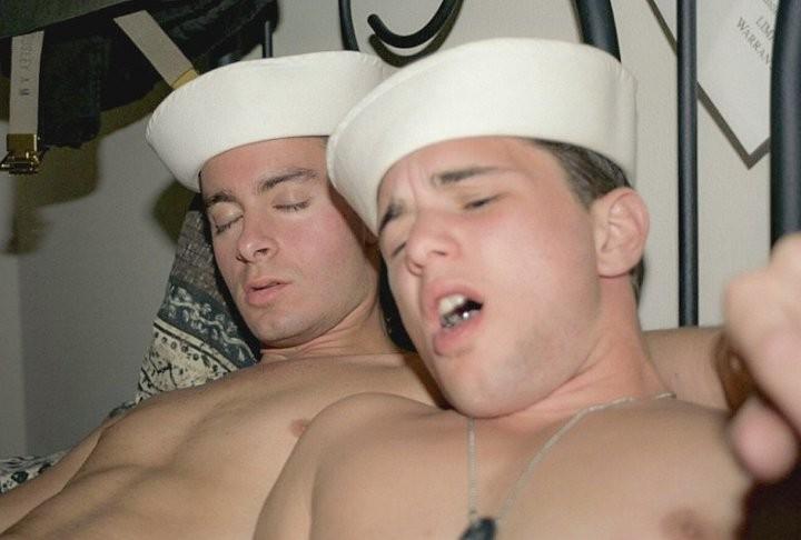 20P Marine twinks rimming and pounding and cumming fun after service