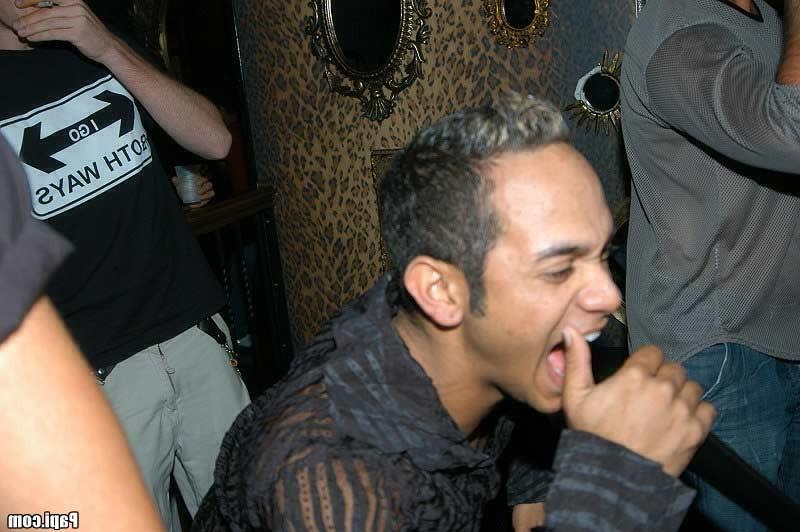 14P These guys love goin out and gettin it on while still in the clubs