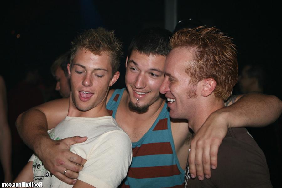 4P Tristan and friends get down anal style in these hot gay orgy club sex pics